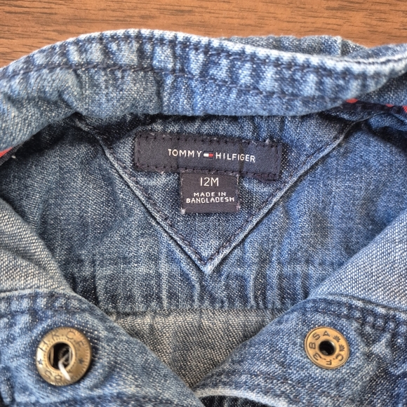 Tommy Hilfiger Girls Blue Denim Jean Romper Size 12M - Picture 3 of 4